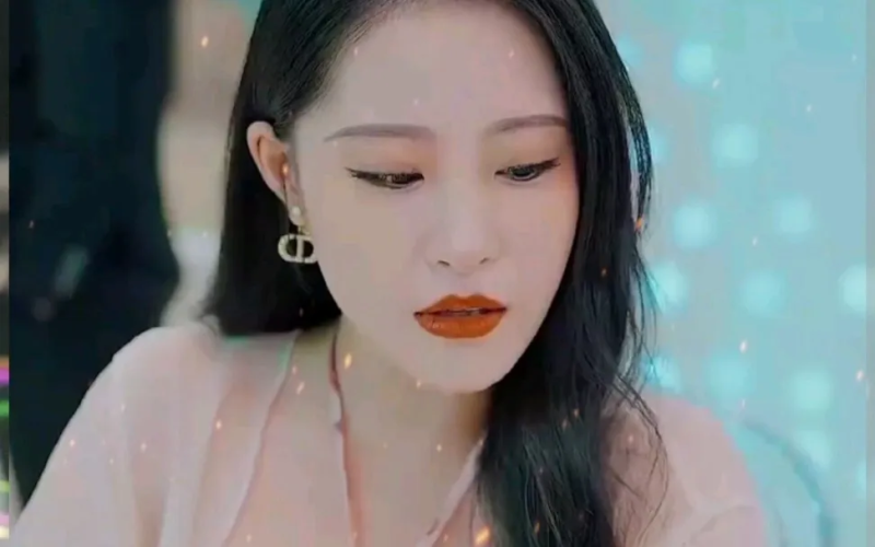 【灵魂互换替夫在职场】前夫哥,放开我闺蜜(全60集) 郑晓甫&刘泽菲」-实在人可以